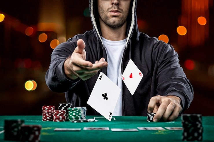 Dealer langsung Live Blackjack di studio multi-kamera pandaslot dengan kartu dan chip profesional